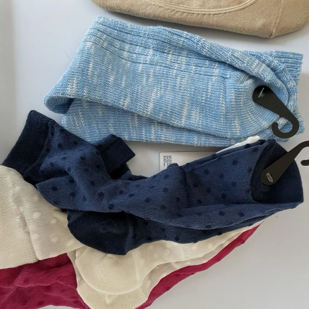 Old Navy Women's Sock Lot 12 Pairs Crew Quarter Crew No Show Mixed
